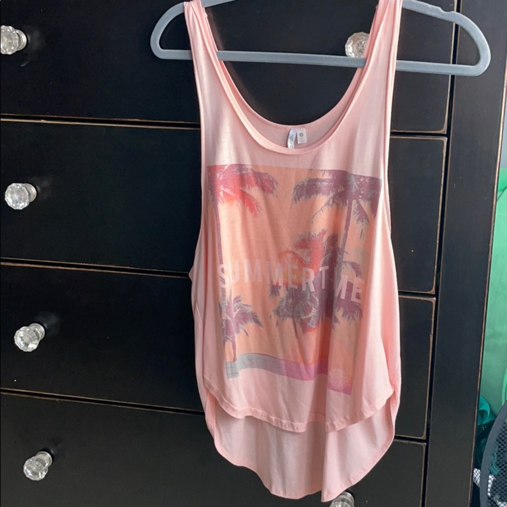 Pink tank top